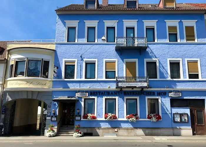 Bayerischer Hof 3*